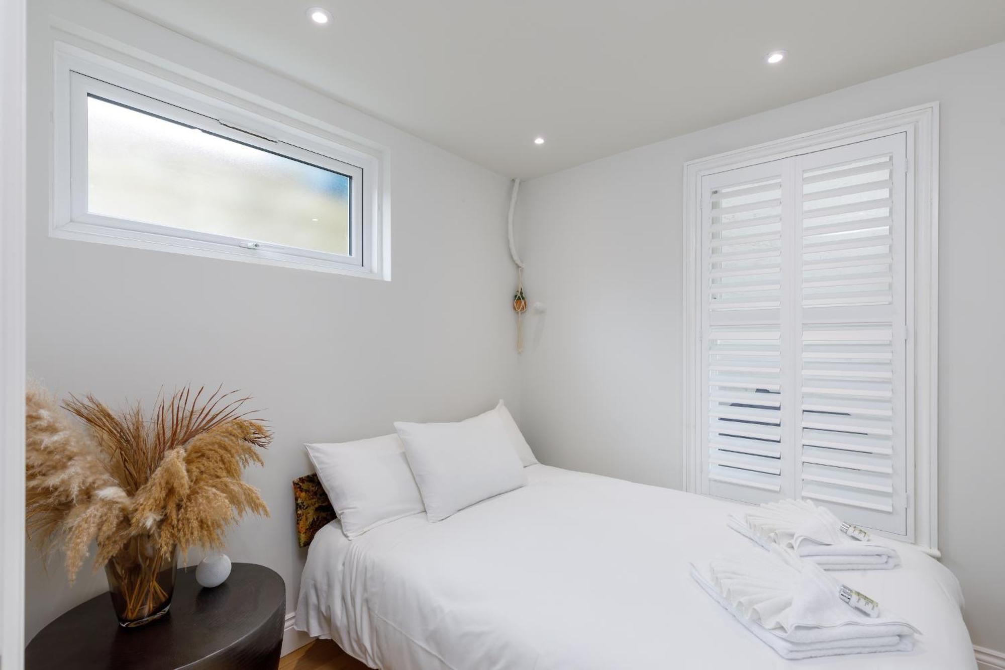 Spacious 2 Bedroom Apartment With Beautiful Garde 브라이턴 외부 사진