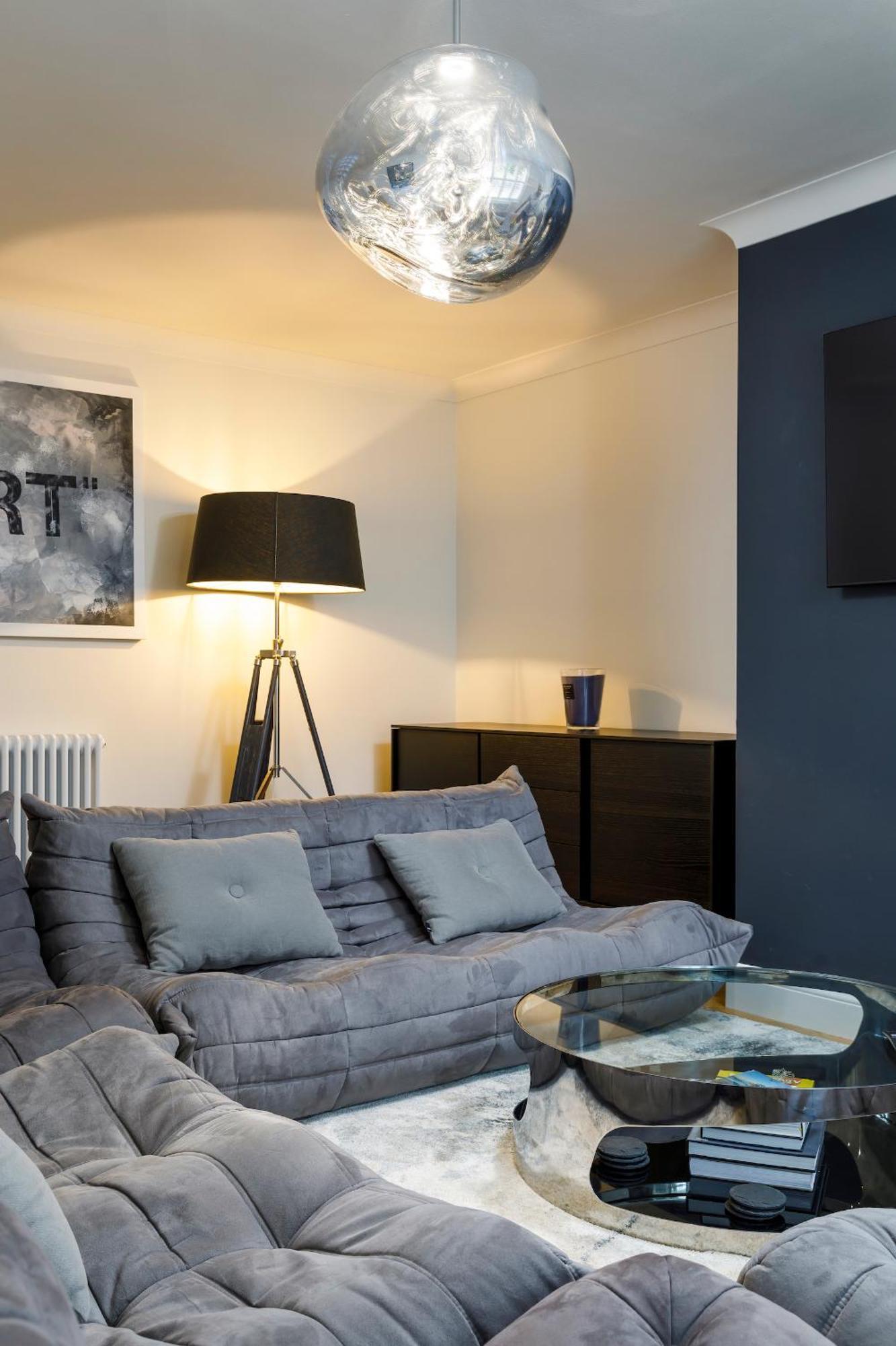 Spacious 2 Bedroom Apartment With Beautiful Garde 브라이턴 외부 사진