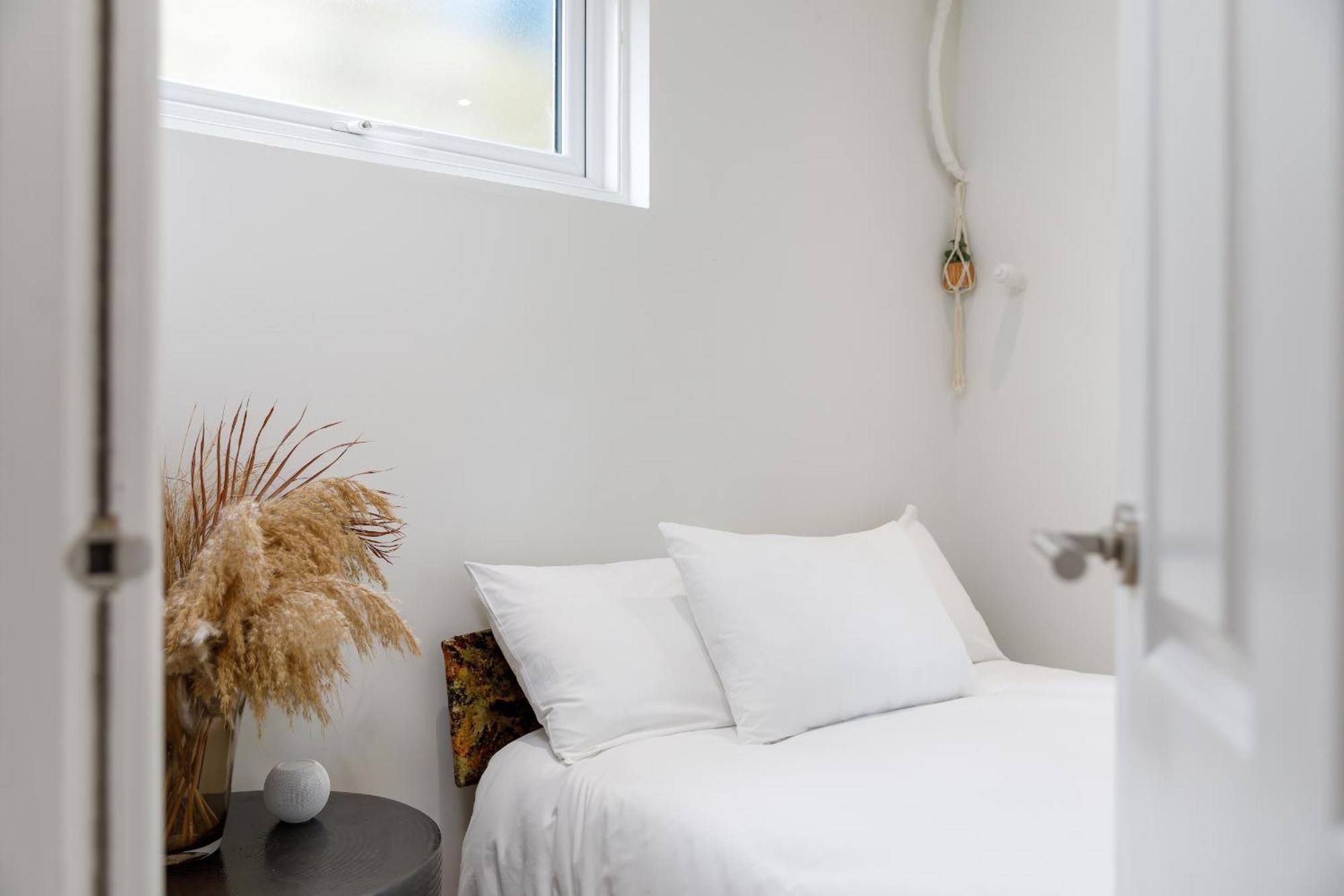 Spacious 2 Bedroom Apartment With Beautiful Garde 브라이턴 외부 사진