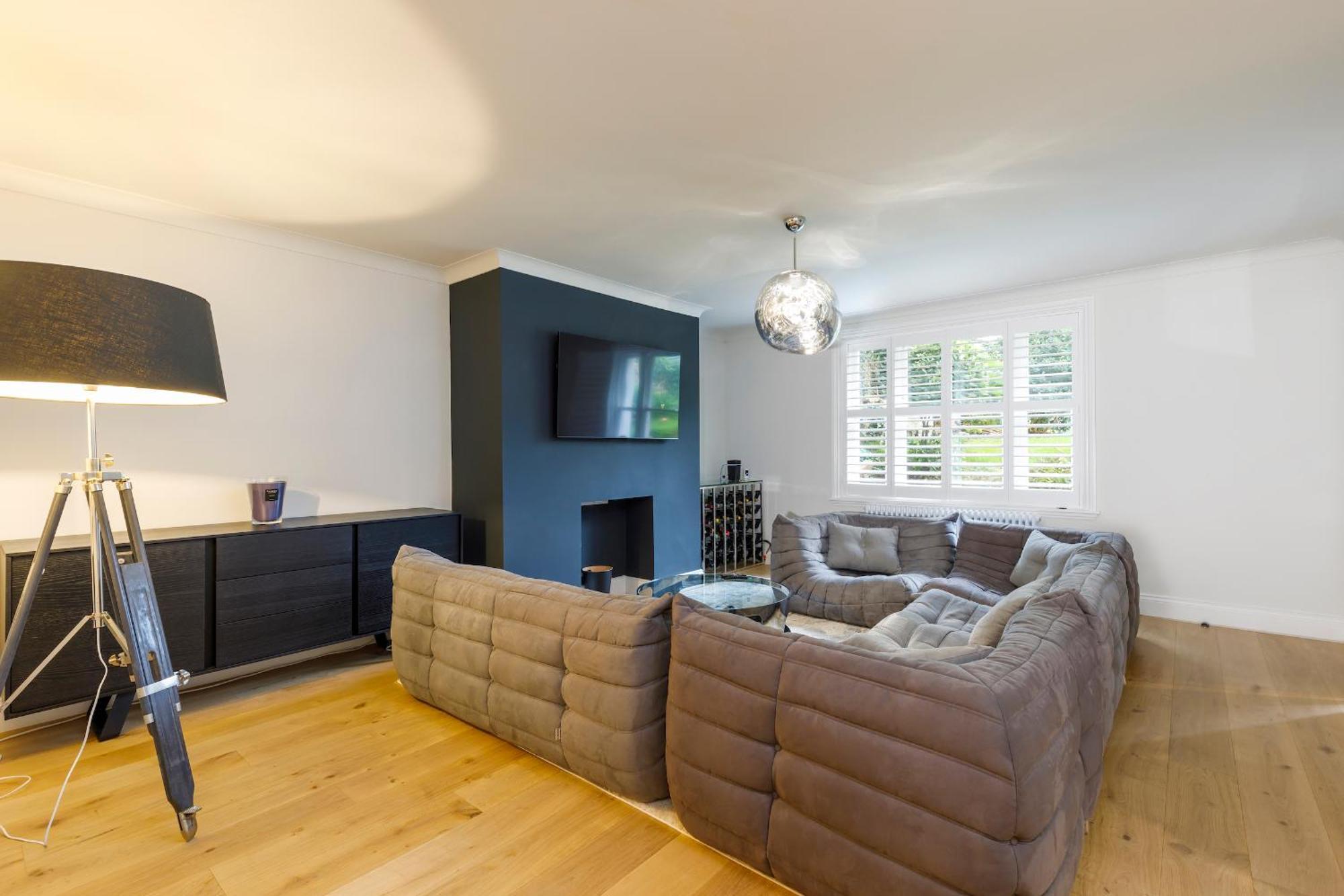 Spacious 2 Bedroom Apartment With Beautiful Garde 브라이턴 외부 사진